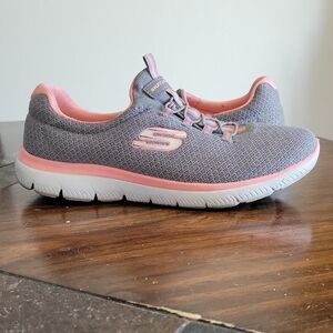 Skechers Gray and Pink Sneakers